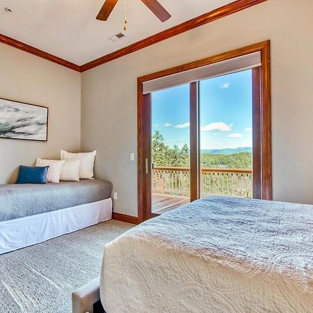 Altitude With Gratitude Apartment Whittier Bagian luar foto