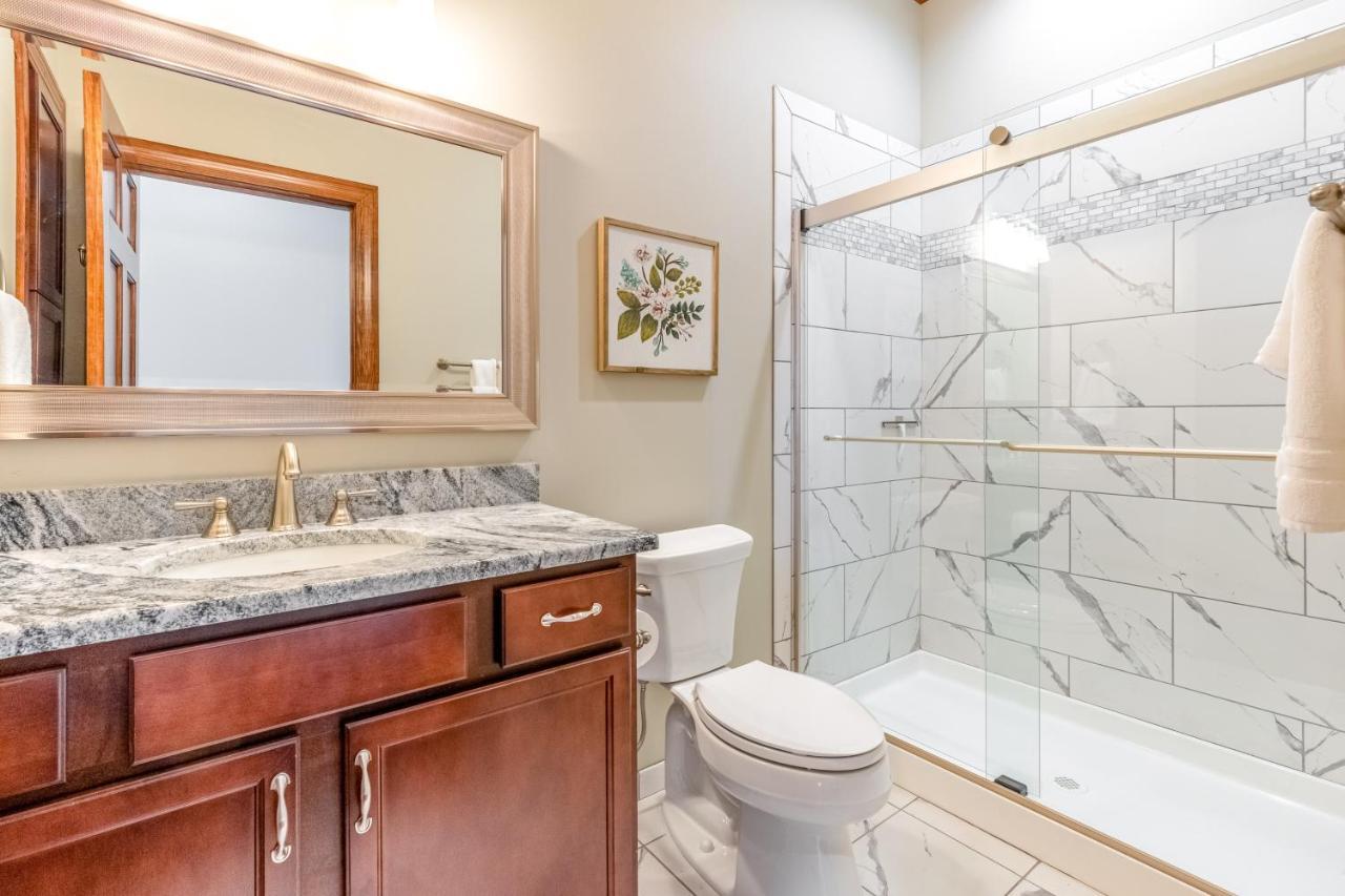 Altitude With Gratitude Apartment Whittier Bagian luar foto