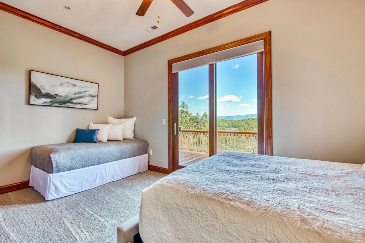 Altitude With Gratitude Apartment Whittier Bagian luar foto